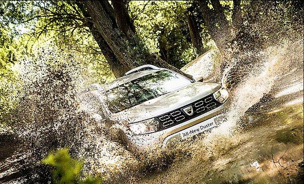 18. Kevin Moran, Dacia 4x4 aracının deneme sürüşünde çamurların sıçrama anını estetik bir şekilde yakaladı ve Deneyimsel Etkinlikler&Reklam Aktivasyonu Kategorisinde ödülü alan kişi oldu.