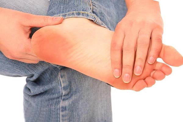 9. Наступив на что-то, как вы рассматриваете свою пятку?