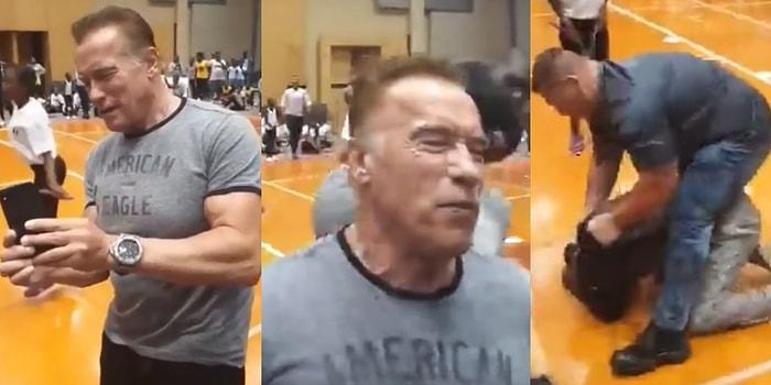 Arnold Schwarzenegger, Güney Afrika'da Saldırıya Uğradı!