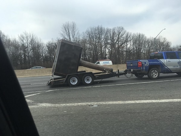 11. Тор уронил