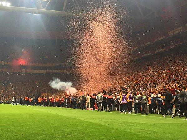 Galatasaray maçı 2-1 kazanarak 22. şampiyonluğunu ilan etti.