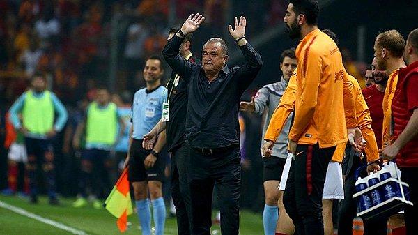 Süper Lig’de de en çok şampiyon olan teknik direktör unvanını da elinde bulunduran Terim rekorunu 8'e çıkardı.