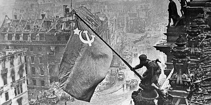 Не нужно слов: Самые яркие эпизоды истории России 20 века в фотографиях