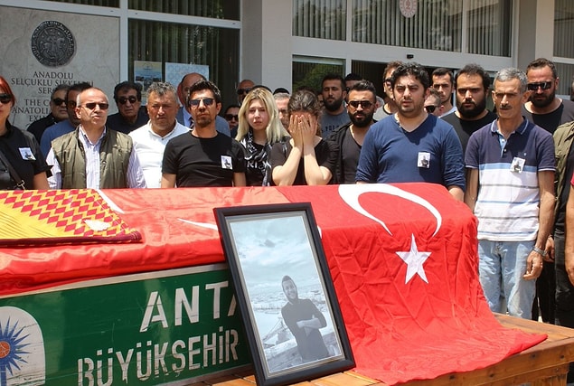 Sinan Sertel için, Antalya Arkeoloji Müzesi önünde tören düzenlendi