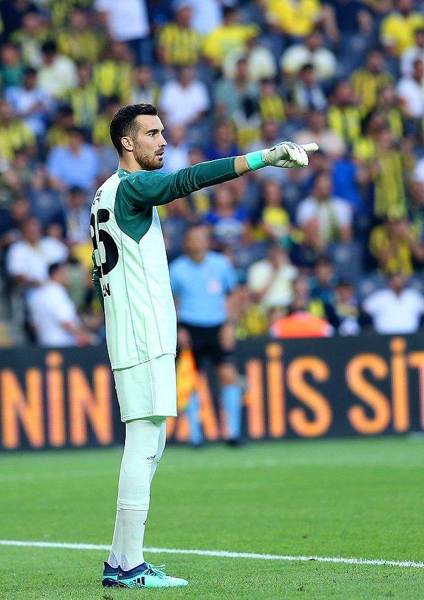 Fenerbahçe, Süper Lig'in ikinci yarısında ilk kez bir deplasman maçında gol yemedi.