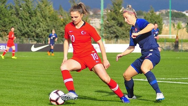 Ruh Eşin: Melike Pekel!