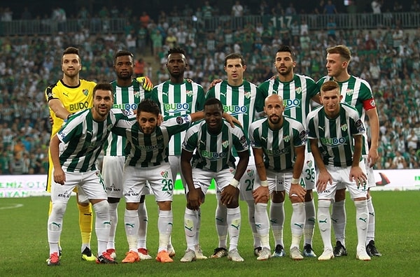 Bursaspor - 9 futbolcu