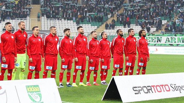 Antalyaspor - 7 futbolcu