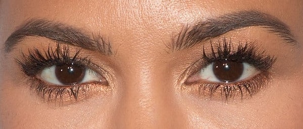 10. Чьи из семейства Кардашян эти глаза?