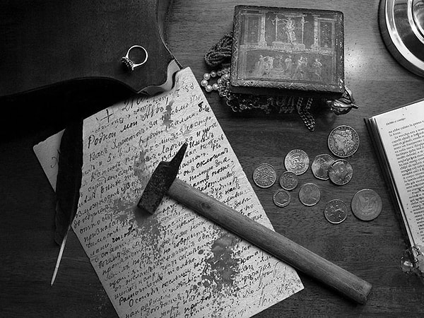 3. Порфирий Петрович — этот персонаж встречается в «Преступлении и наказании». Верно?