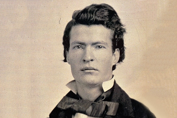 8. Писатель Марк Твен изобрёл и запатентовал застёжку для бюстгальтера