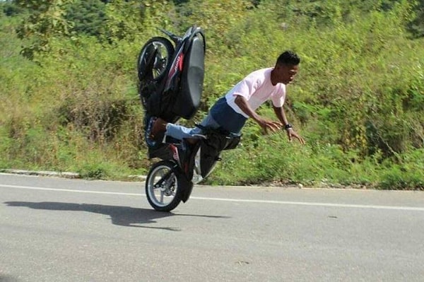 3. За секунду до...