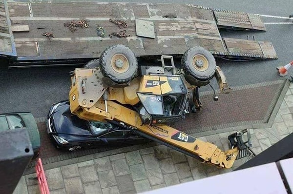 10. Надеюсь, у них хотя бы есть страховки...