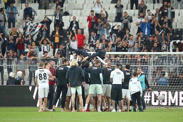 Maçtan sonra tüm futbolcuları sahaya toplayan Şenol Güneş takımla birlikte tribünleri selamladı. Tüm tribünleri gezdikten sonra da futbolcuların omuzlarında Beşiktaş'a veda etti.