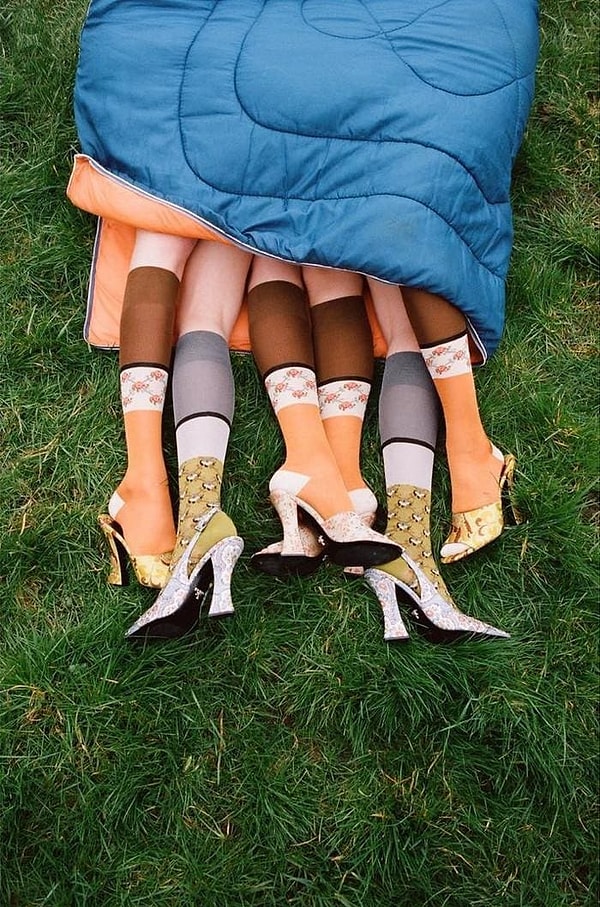 16. Кстати, носки + туфли давно перестали быть атрибутом сельской жизни