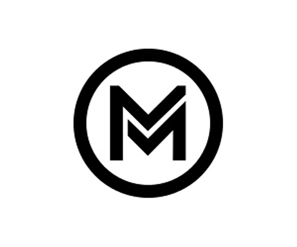 10. В каком городе так выглядит логотип метрополитена?