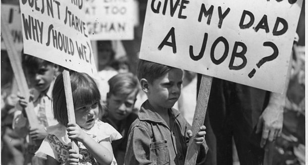 7. Какое событие изображено на фото?