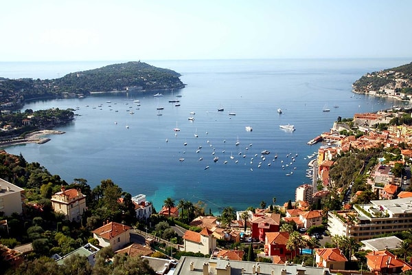 7. У какой из этих стран береговая граница имеет наибольшую протяжённость?