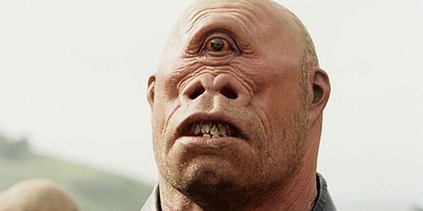 12. Какое из этих чудовищ обладало всего одним глазом?