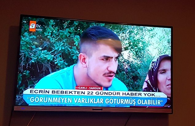 Hacer ve üvey amca Özkan geçtiğimiz günlerde ise absürt bir iddia ortaya atmıştı. Bu ikili Ecrin'i görünmeyen varlıkların, şeytanın götürebileceğini söylemişti. Konuştukça batıyorlardı...
