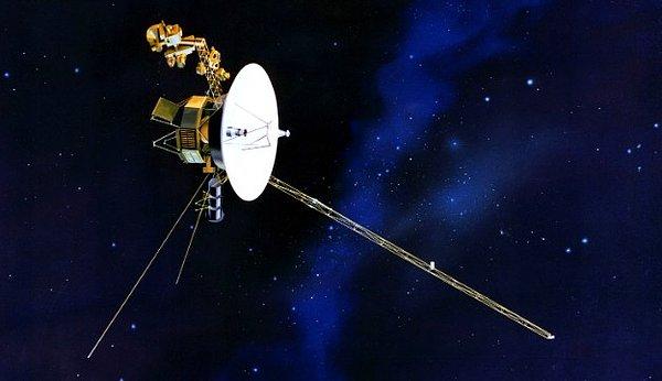 1979 yılında The Voyager 1 uzay aracı, Jüpiter'deki bu olayın inanılmaz fotoğraflarını çekmiştir.