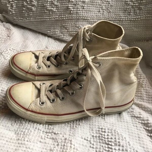 В прошлой жизни вы были кедами!