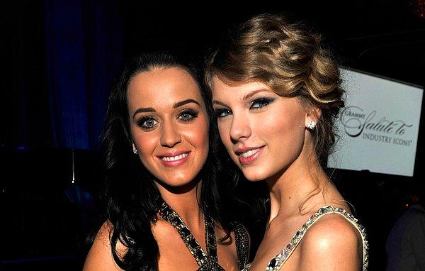 4. Küsmelerinden önce, Katy Perry çantasında Taylor Swift'in bir tutam saçını taşınıyordu.
