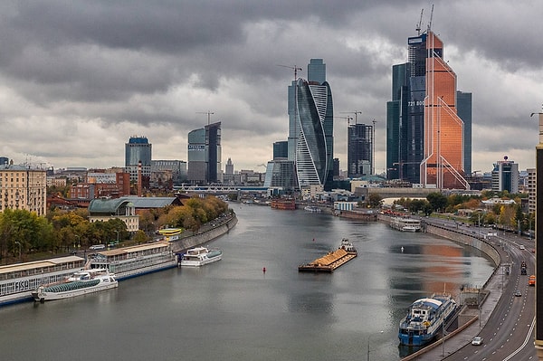 12. Этот город является первым по численности населения не только в России, но и в Европе.