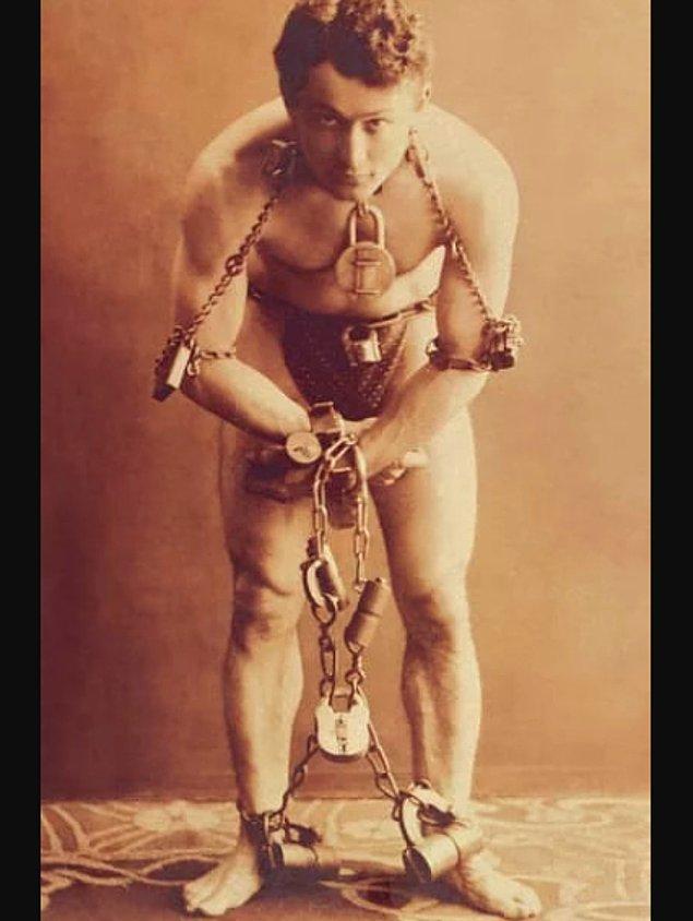 Houdini, yıl 1899.