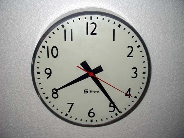 8. Вам известно, в какое время вы родились?