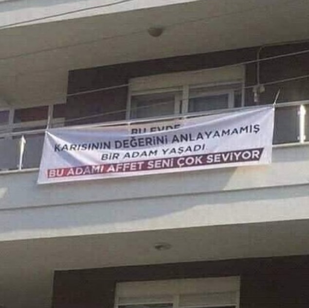 4. Seni buralarda bir özleyen var.