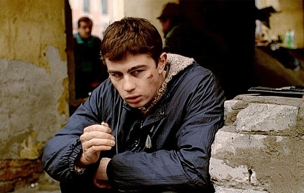 9. Вспомните название фильма, из которого взят этот кадр.