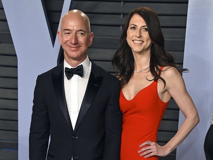 MacKenzie Bezos 37 Milyar Doların Yarısını Bağışlayacak: 'Paylaşmak İçin Orantısız Miktarda Param Var'