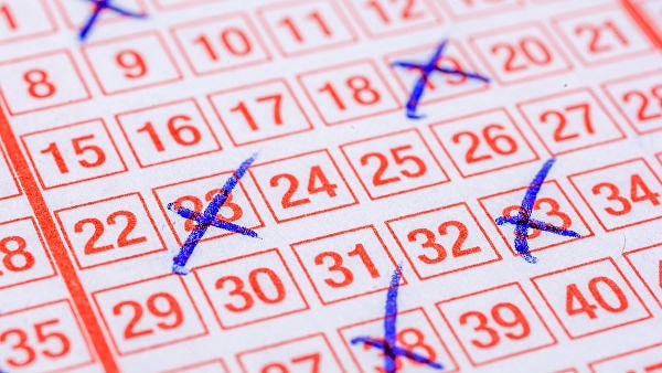 2. Часто ли вы покупаете лотерейные билеты?