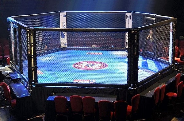 8. И последнее фото. Какие мысли приходят к вам, глядя на него?