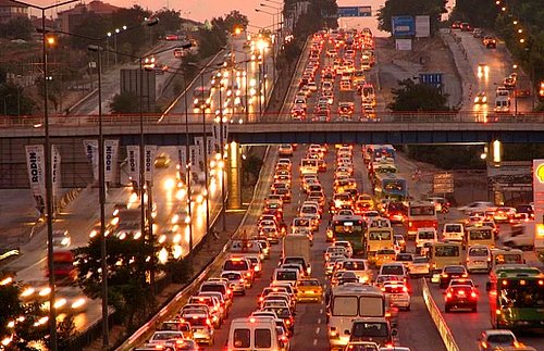 TÜİK 2018 Bilgilerini Açıkladı: Trafik Kazaları Sonucu 6 Bin 675 Kişi Can Verdi