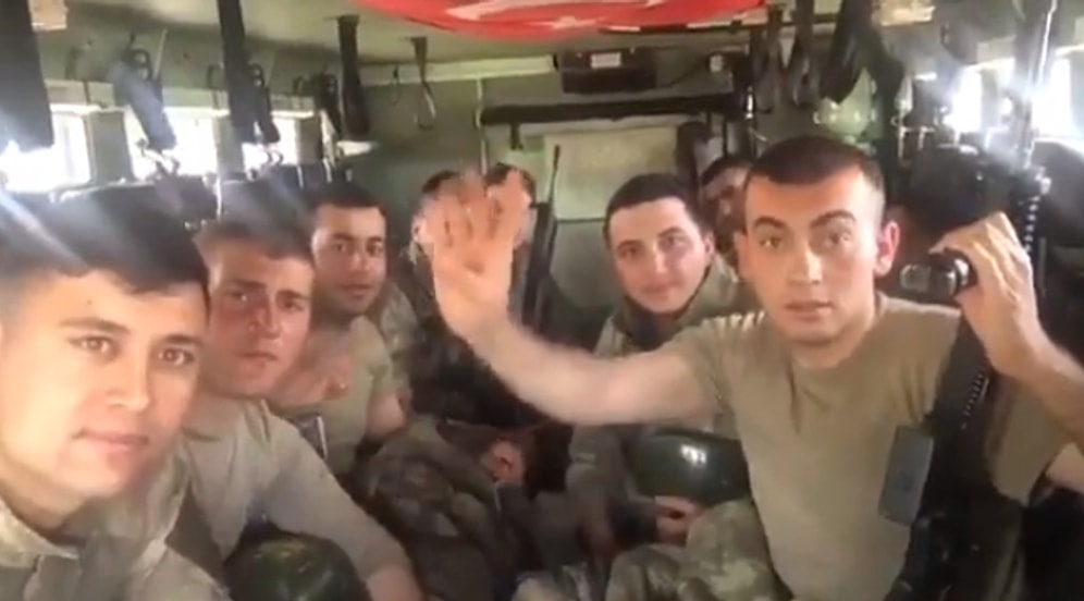 Suç Örgütü Hükümlüsüne Övgüye Bakanlık Sessiz: Askerlerin Sedat Peker Videosuna Bir Yenisi Eklendi