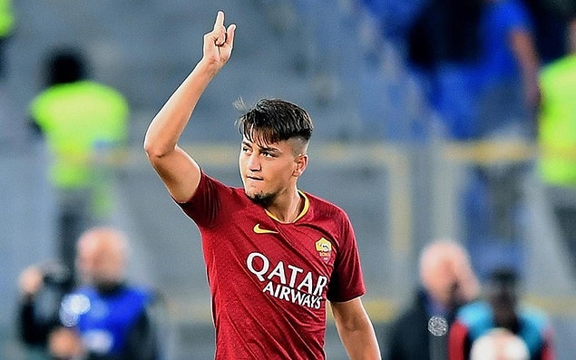 Premier Lig ekiplerinden Everton, Roma forması giyen milli oyuncu Cengiz Ünder'in peşine düştü.