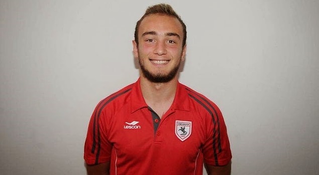 Futbola Samsunspor altyapısında başlayan ve buradan Avusturya ekibi LASK Linz'e transfer olan Doğan Erdoğan için resmi görüşmelere başlayan siyah beyazlılar, bonservis için anlaşma noktasına gelmiş durumda.