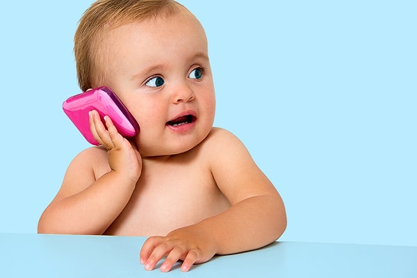 5. Выберите телефон, который в детстве нравился вам больше всего: