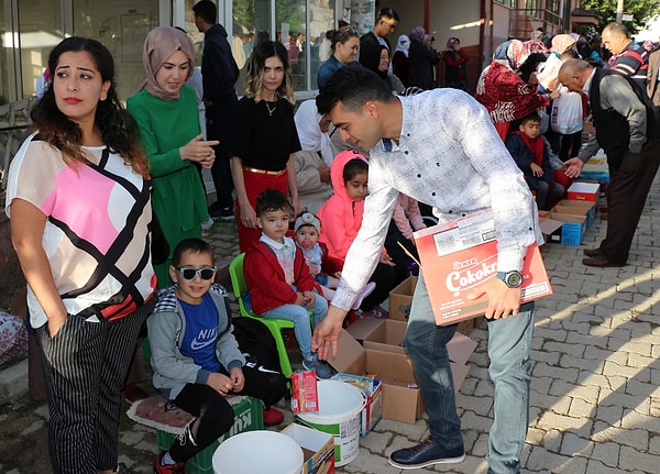 Geleneği sürdürmek isteyen köy sakinleri, bu kültürü torunlarına bırakmak istediklerini söyledi.