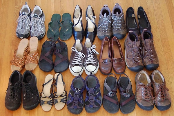 12. Какую пару обуви вы бы надели?