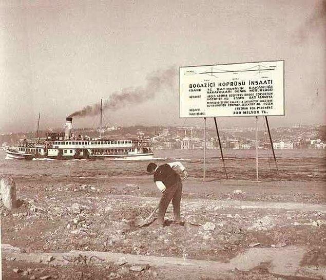 Boğaziçi Köprüsü'nün temeli atılırken, İstanbul, 1970.