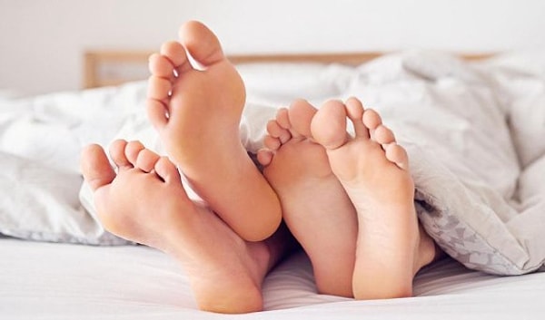 1. К представителям какого пола вы испытываете эмоциональную привязанность (в кого вы влюбляетесь)?