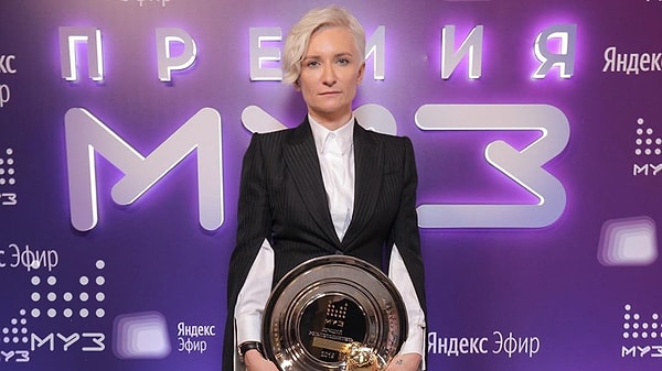 17. Диана Арбенина второй год подряд была признана "Лучшим рок-исполнителем".