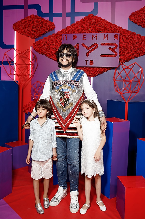 4. Филипп Киркоров с детьми