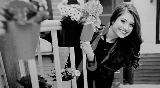 Türkiye Öğretmenini Unutmadı: Terör Saldırısında Şehit Düşen Aybüke Yalçın Sosyal Medyada Anılıyor