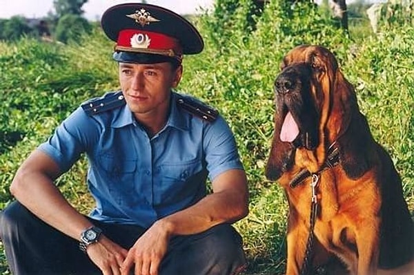 5. В сериале "Участок" этот герой является главным рассказчиком.