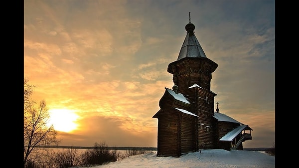 6. Кто из Российских царей утвердил Духовный регламент, подчинивший церковь государству?