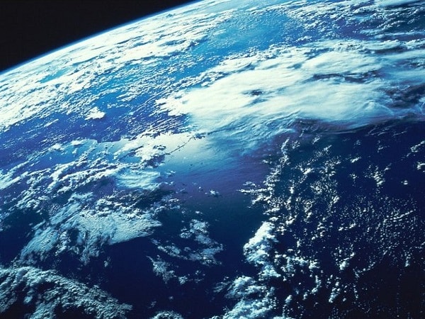 2. Мировой океан занимает ... земного шара.